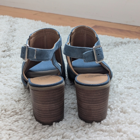 Franco Sarto Sandals - Women's 8M - Blue Suede. - NWOT - Picture 8 of 8